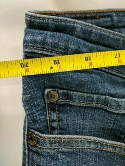 Women's Levi's 512 Perfectly Shaping Bootcut Large Blue Jeans Size 22W - Picture 1 of 12